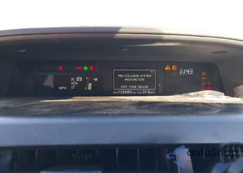 2017 Toyota Prius V Five z USA, uszkodzony, nr VIN JTDZN3EU4HJ069561